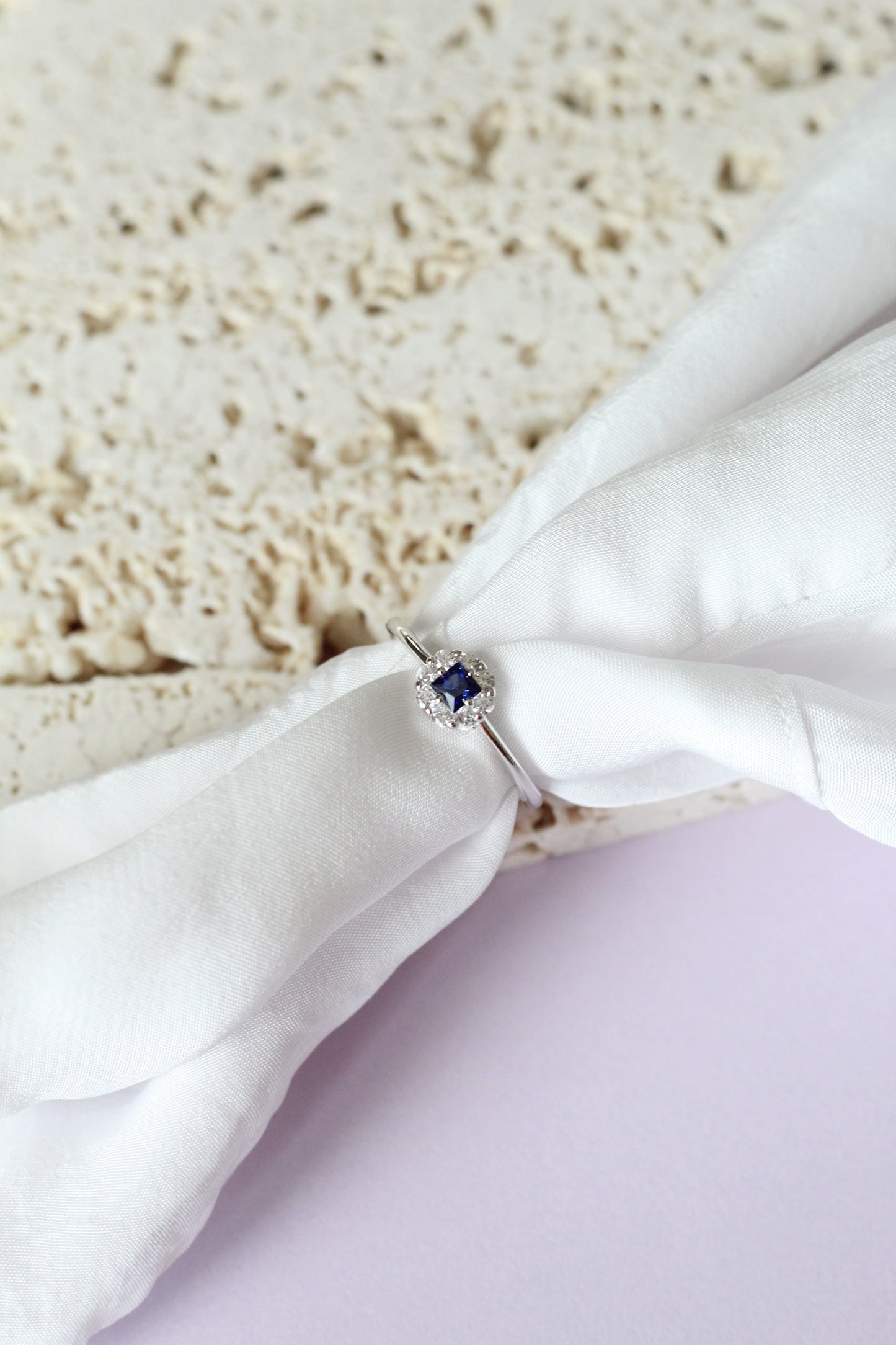 Anello mini kate quadratino