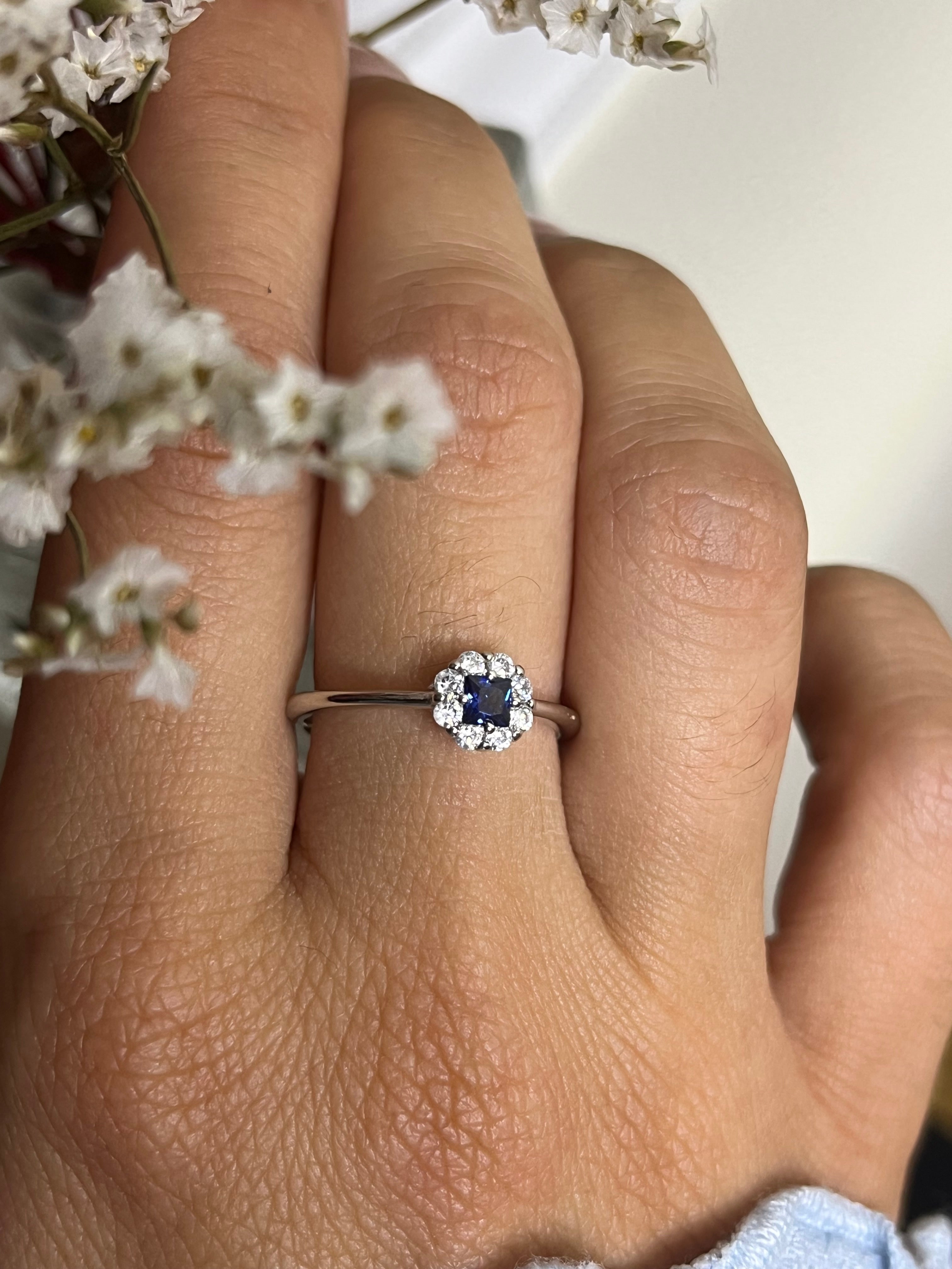 Anello mini kate quadratino