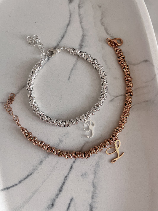 Bracciale nodini e iniziale nome