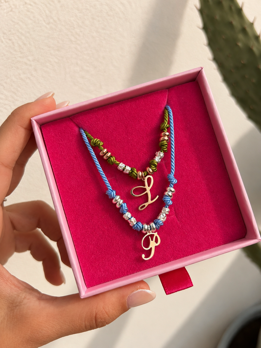 Collana cordino e iniziale nome