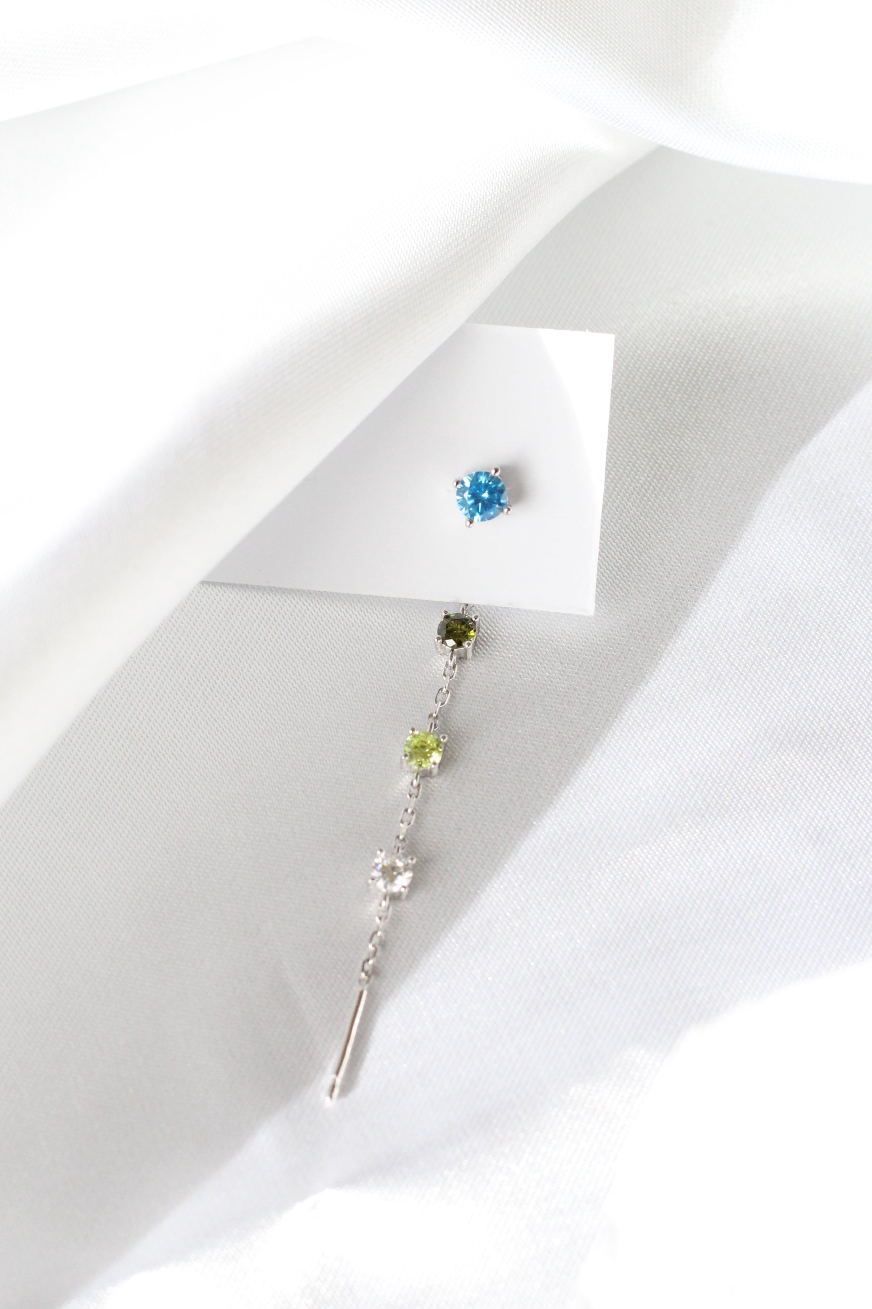 Saliscendi zirconi colorati