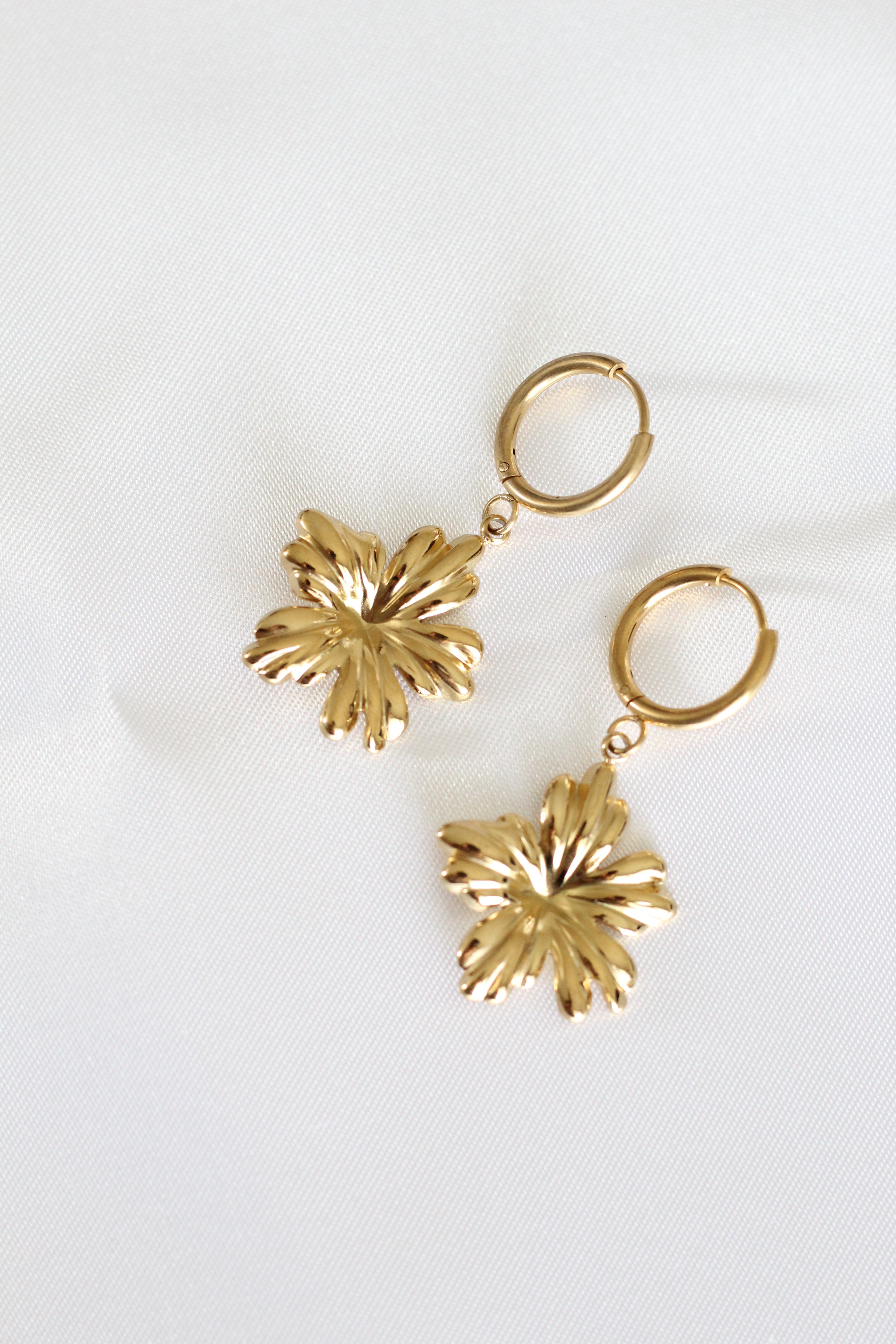 Orecchini fiore