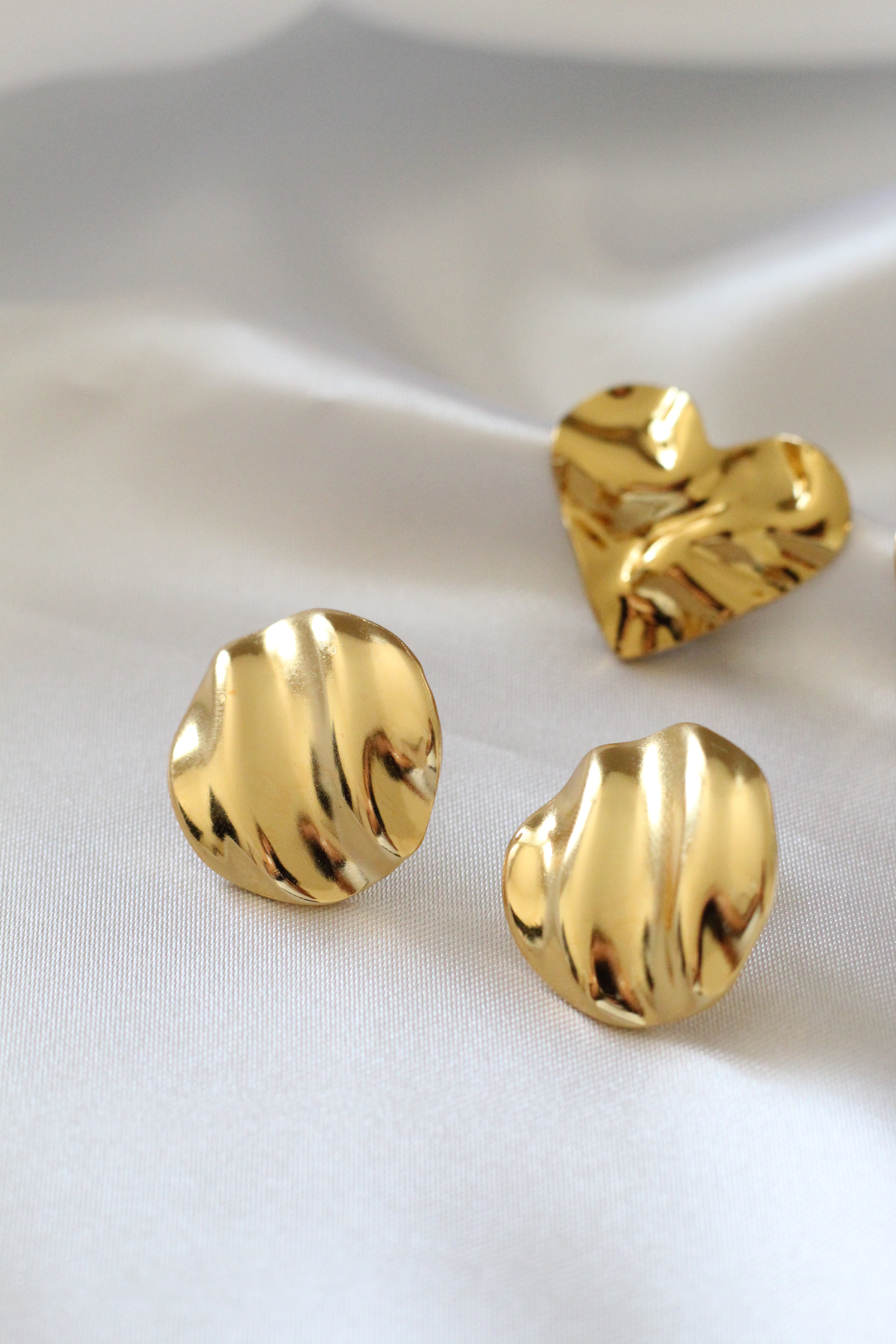 Orecchini cerchio fluidi